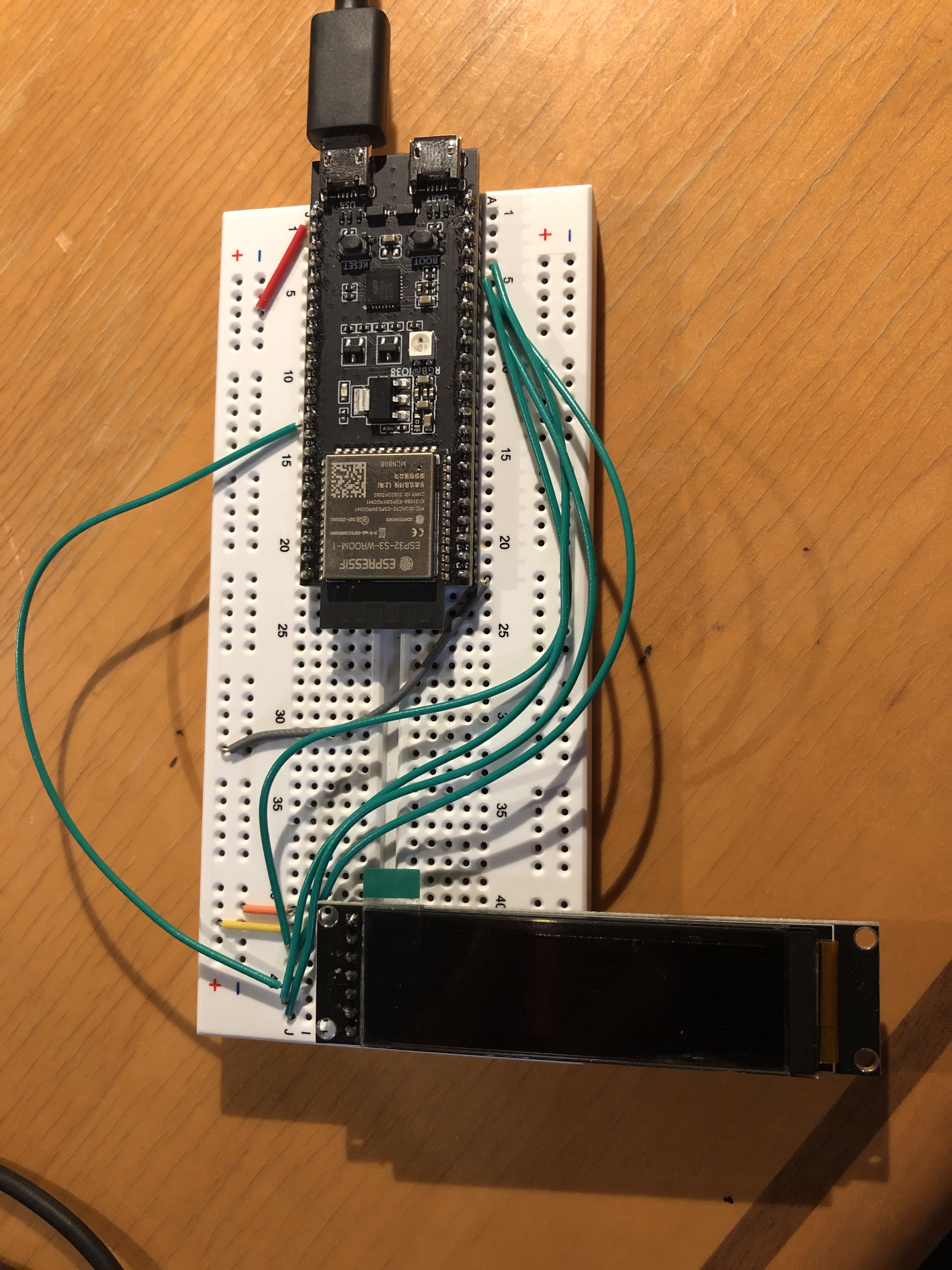 oled and esp32 on breadboard